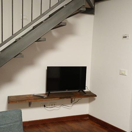 リヴォルノCasa N 1 Con Parcheggio Privato E Colonnina Ricaricaアパートメント エクステリア 写真