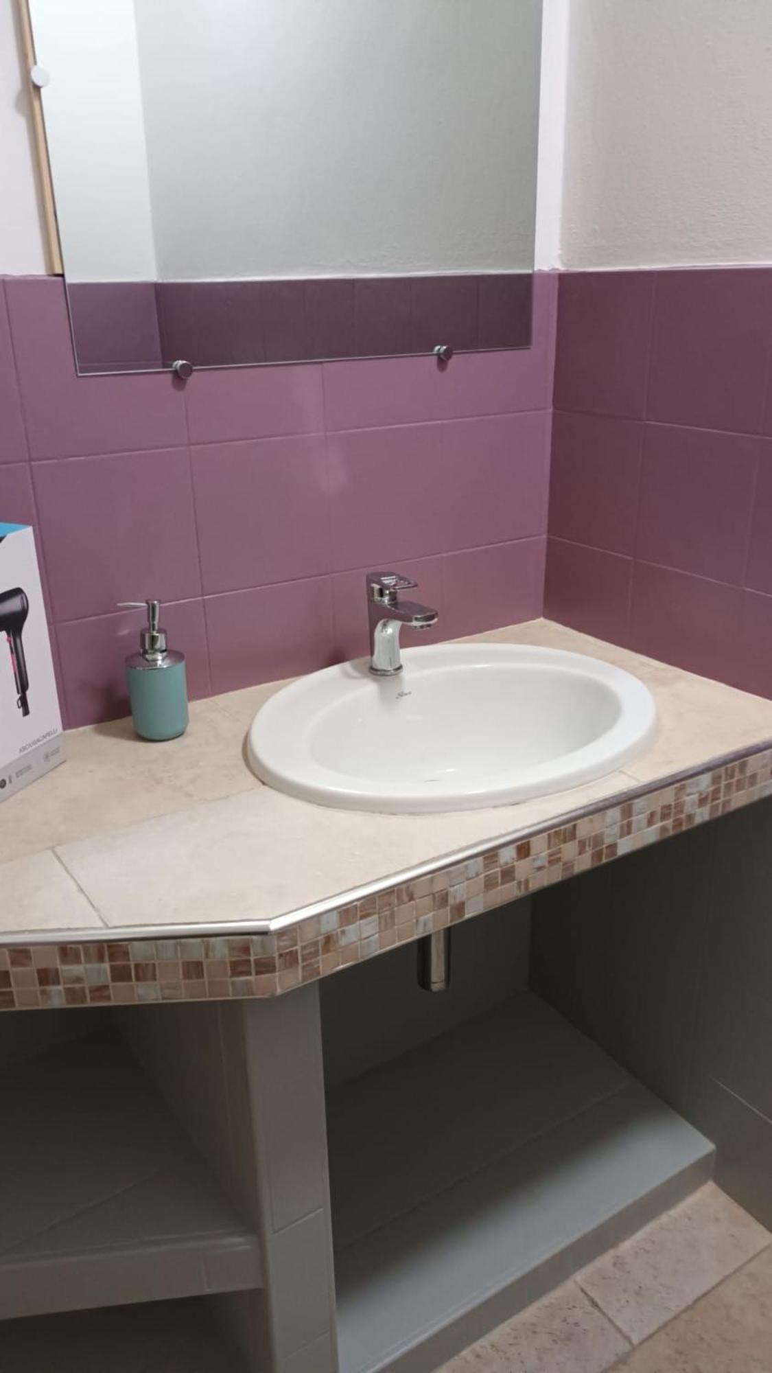 リヴォルノCasa N 1 Con Parcheggio Privato E Colonnina Ricaricaアパートメント エクステリア 写真