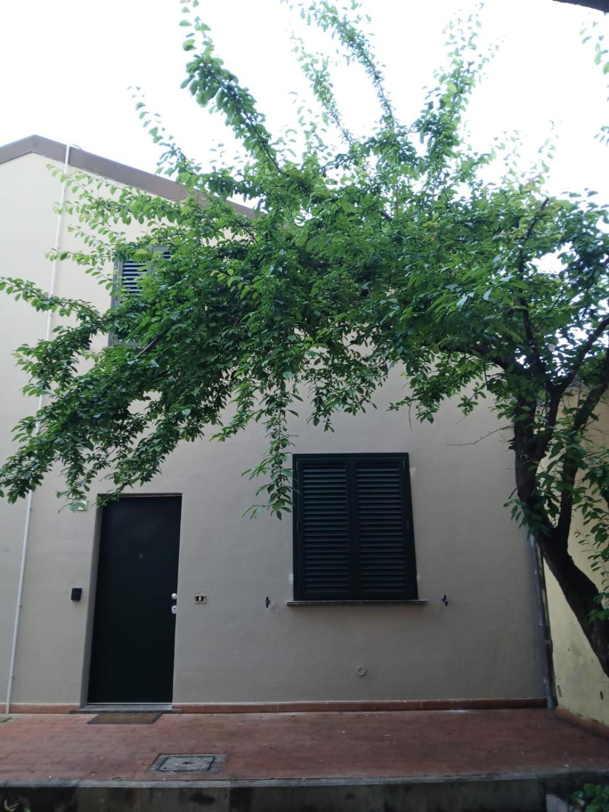 リヴォルノCasa N 1 Con Parcheggio Privato E Colonnina Ricaricaアパートメント エクステリア 写真